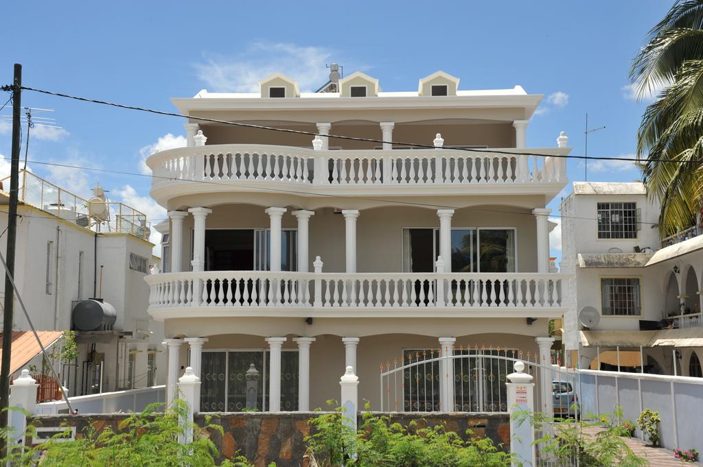 Apsara Apartment Flic en Flac